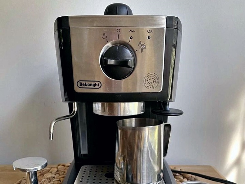 De'Longhi EC155 Product Image - Front View