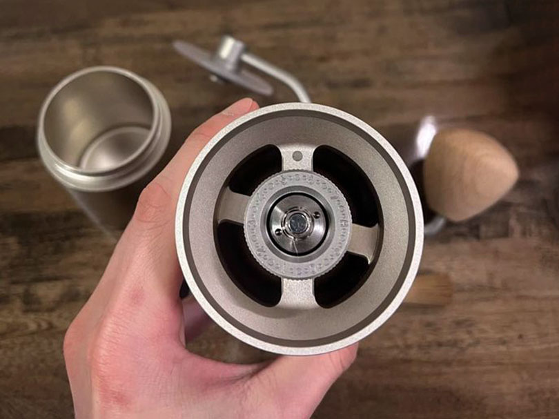 Close up of the grind adjustment dial of the 1Zpresso JX Pro