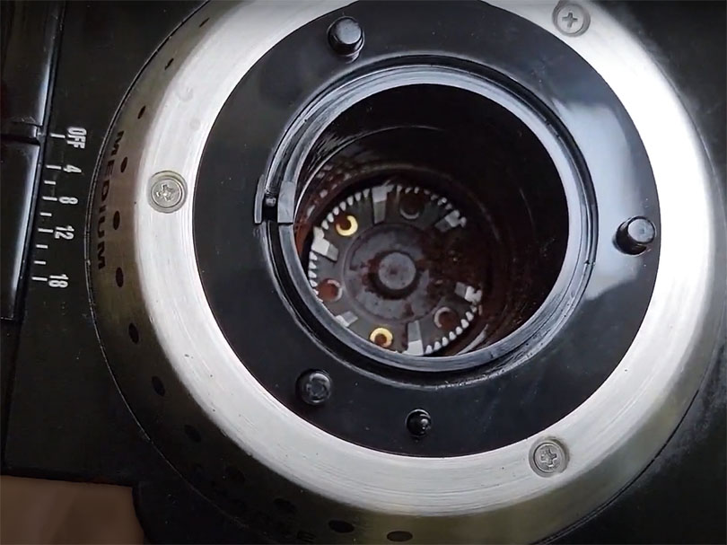 Close up of the inner grinding mechanism of the Cuisinart DBM-8 burr grinder