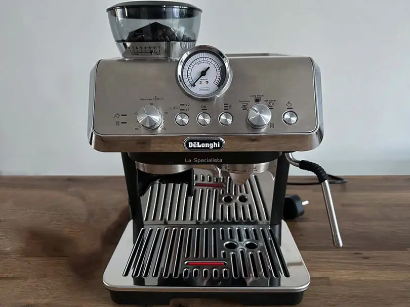 Full view of the DeLonghi La Specialista Arte on a wooden table