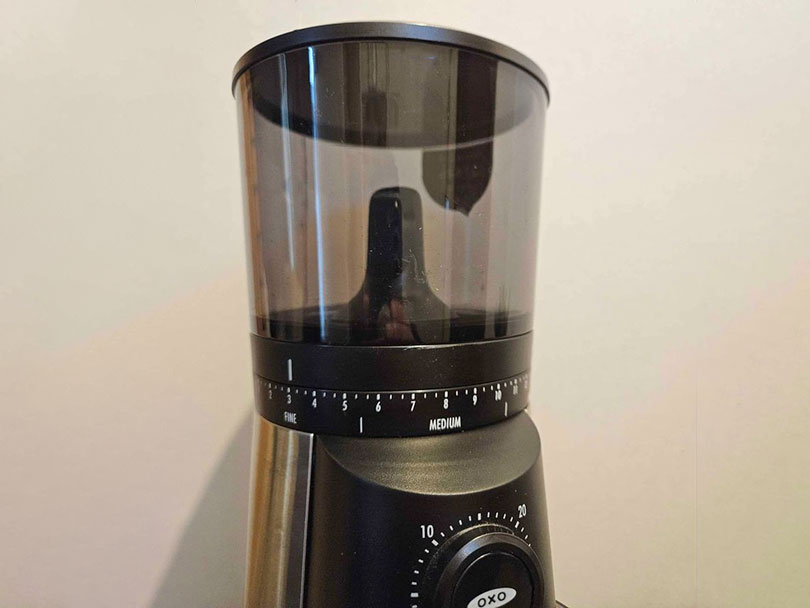 Close up of the grind adjustment dial and timer on the OXO Brew Conical Burr Grinder