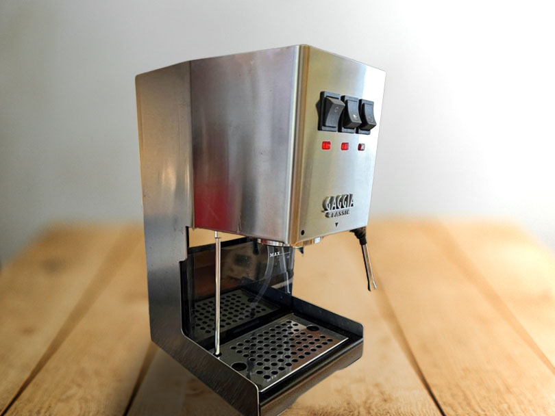 Side view of the Gaggia Classic Evo Pro