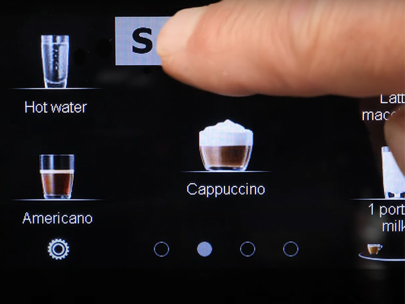 Using the touchscreen on the Jura J8