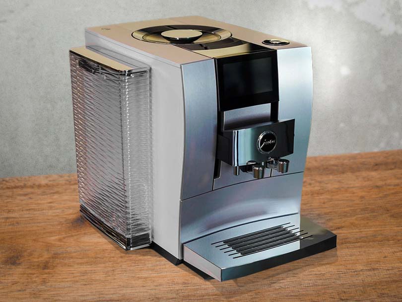 Side view of the Jura Z10 on a wooden table