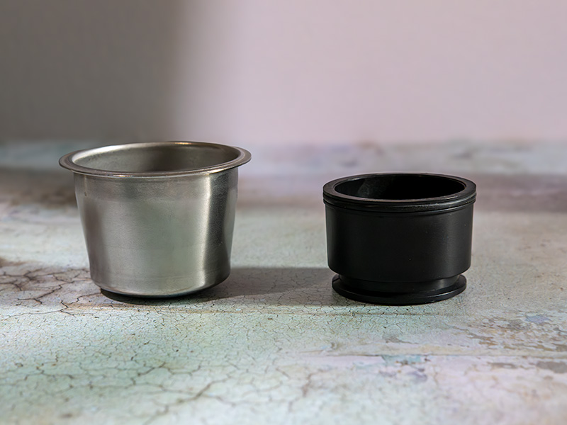 Side-on view of the add-on Basket Plus filter basket and the regular OutIn Nano one